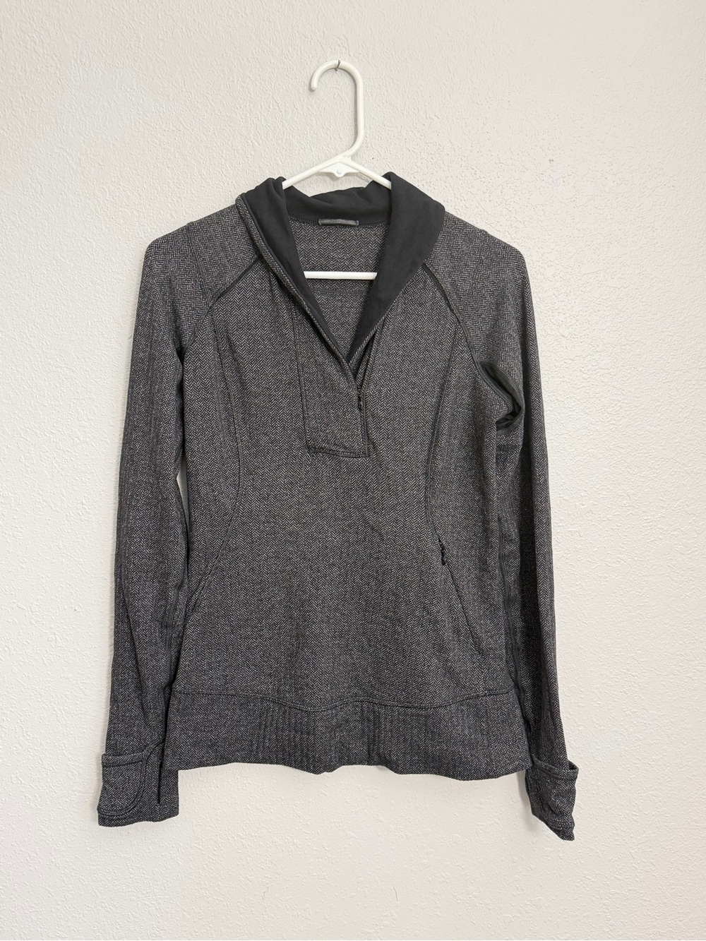 Lululemon Think Fast Pullover